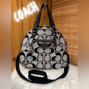 *COACH* Poppy bag